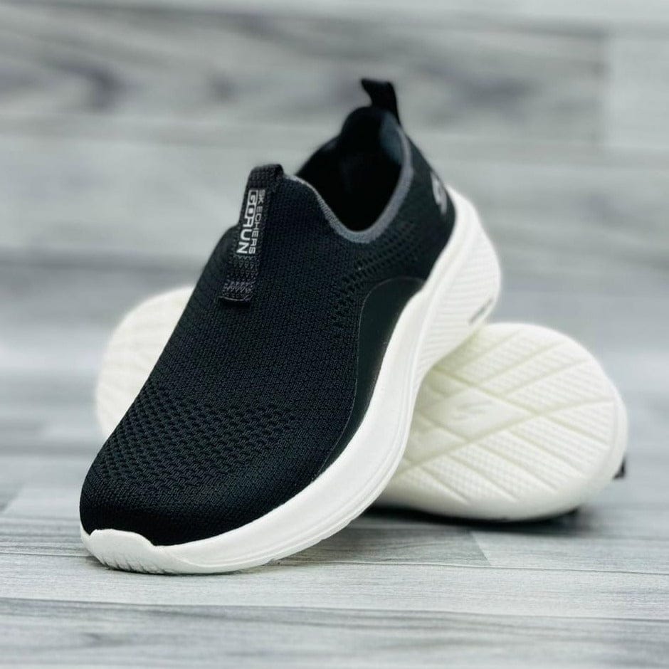 Skechers | Vapor Black White