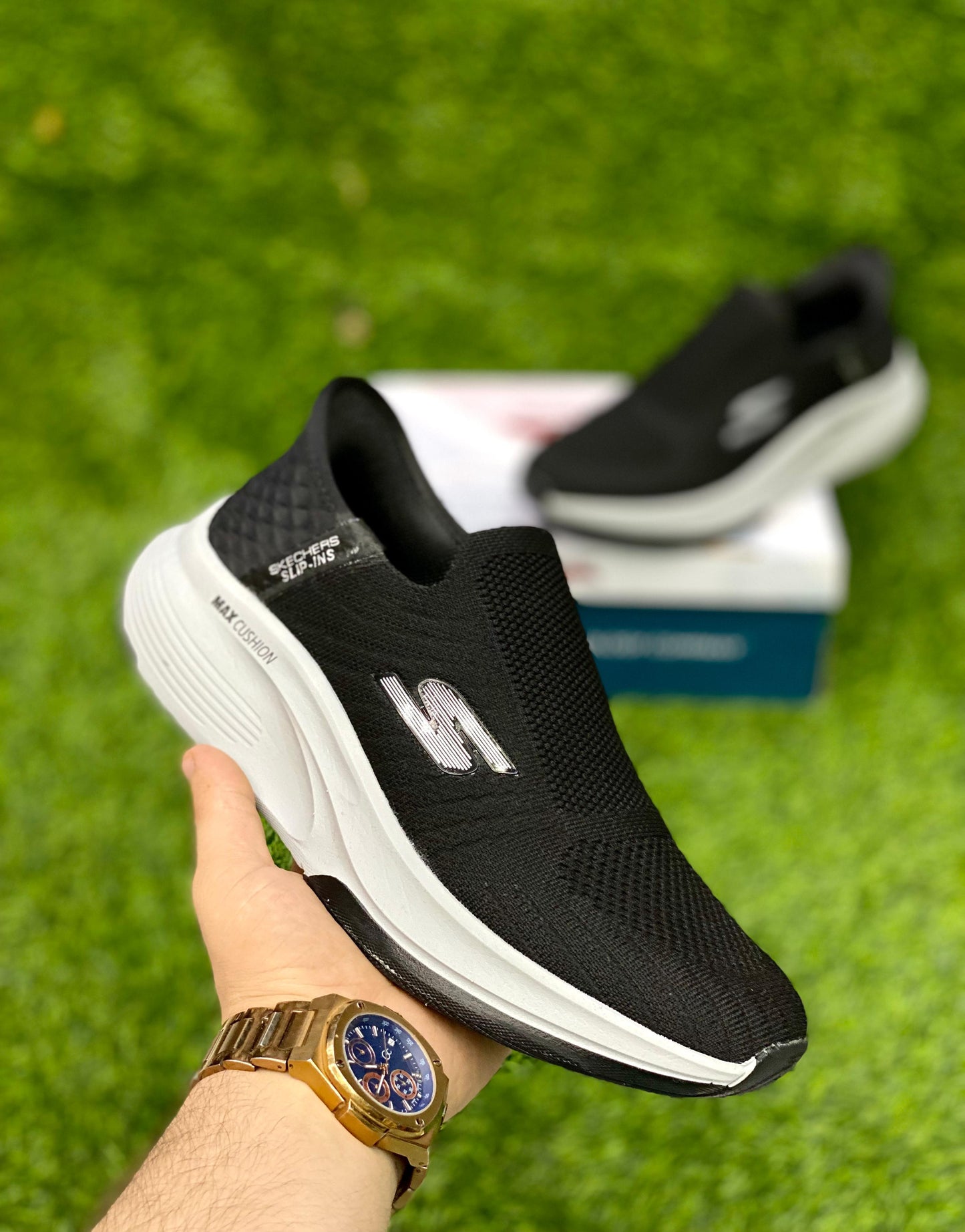 Skecher Max Cushion | Black White