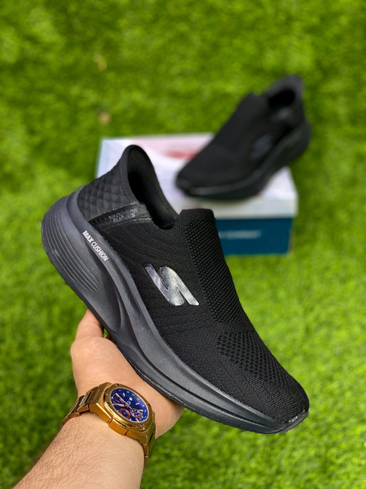 Skecher Max Cushion | Black